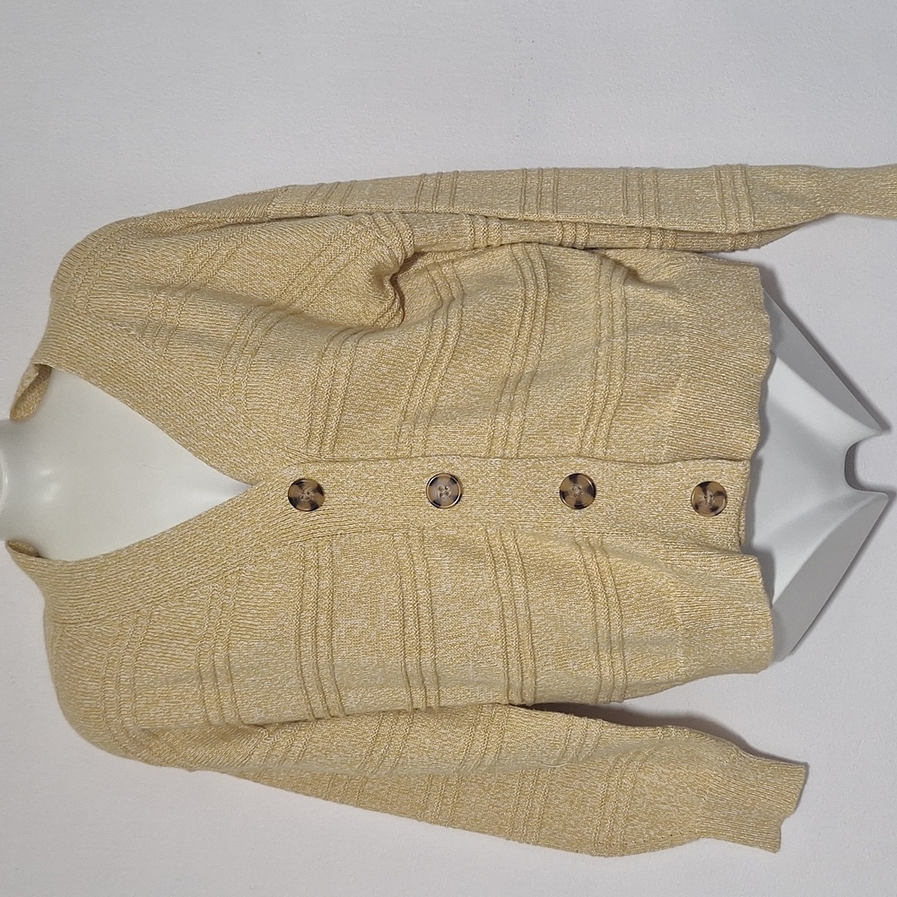 Cupcakes & Cashmere Soft Yellow Cardigan Sweater Long Sleeve
